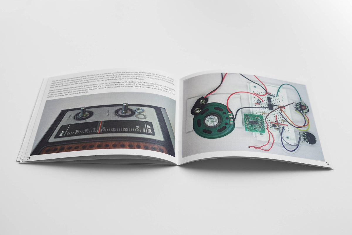 EIGHT Innovation- Retro Radio Kit Retrotreasures